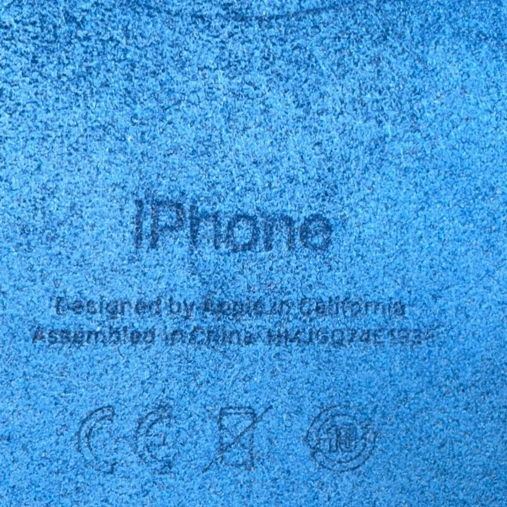 Apple Silicone Case with MagSafe for iPhone 12 Pro Capri Blue